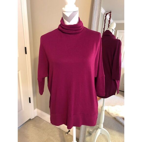 Womens fuscia dolman sleeve turtleneck sweater - Picture 1 of 8